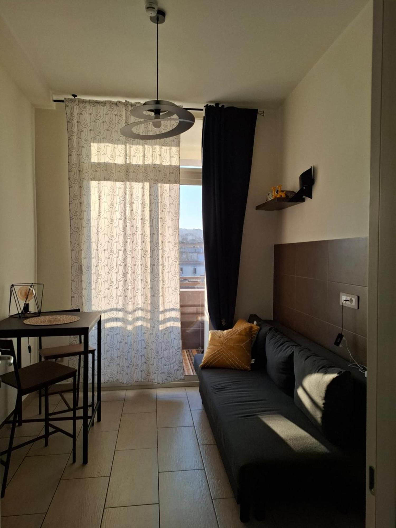 Faccia Gialla Napoli Casa Vacanze Nápoles Exterior foto